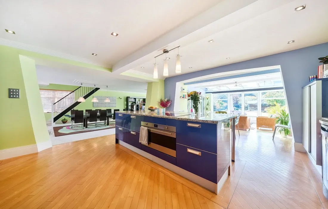 5 bedroom house for sale