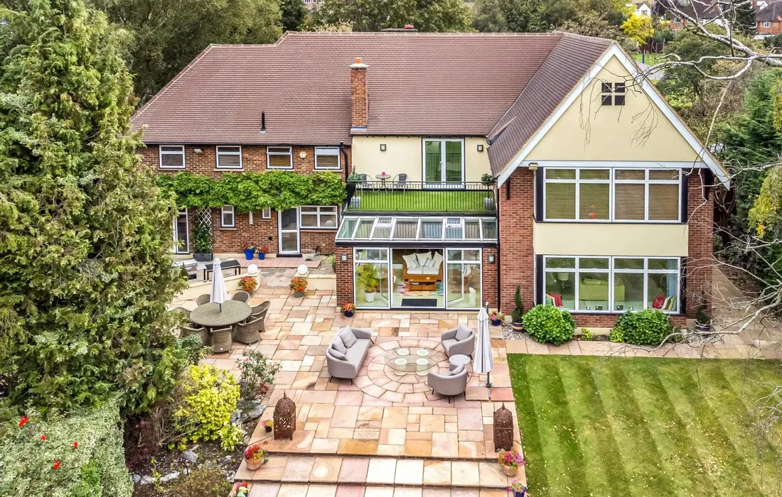 5 bedroom house for sale
