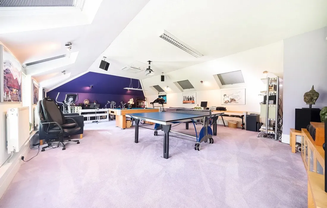 5 bedroom house for sale