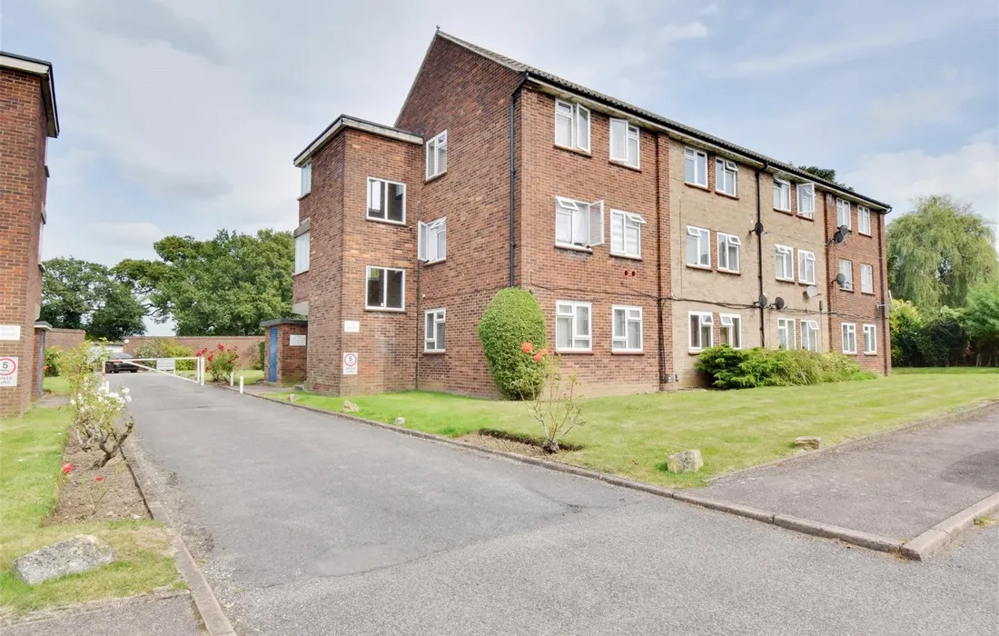 1 bedroom apartment for sale