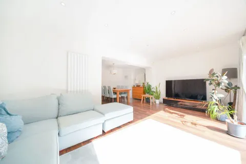 4 bedroom house for sale