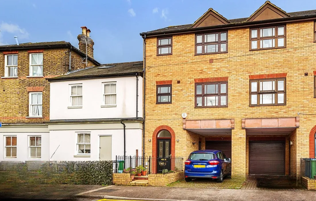 4 bedroom house for sale
