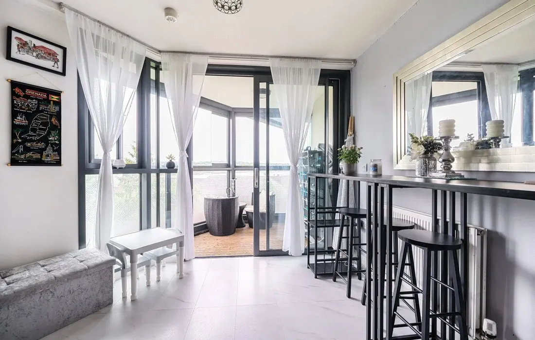 2 bedroom apartment for sale