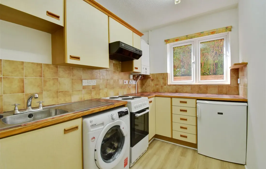 2 bedroom apartment to rent