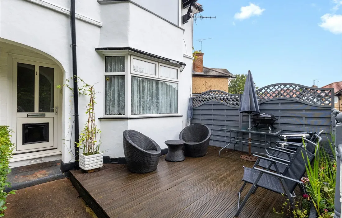 2 bedroom house for sale