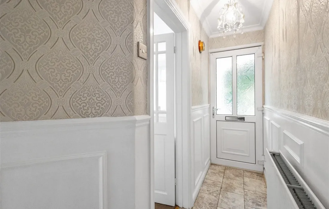 2 bedroom house for sale