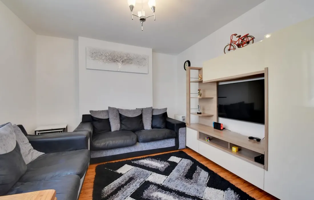 1 bedroom apartment to rent