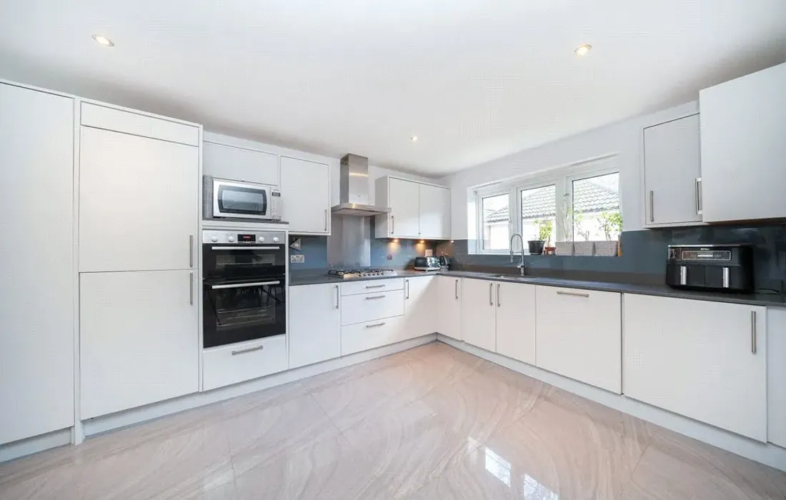 4 bedroom house for sale