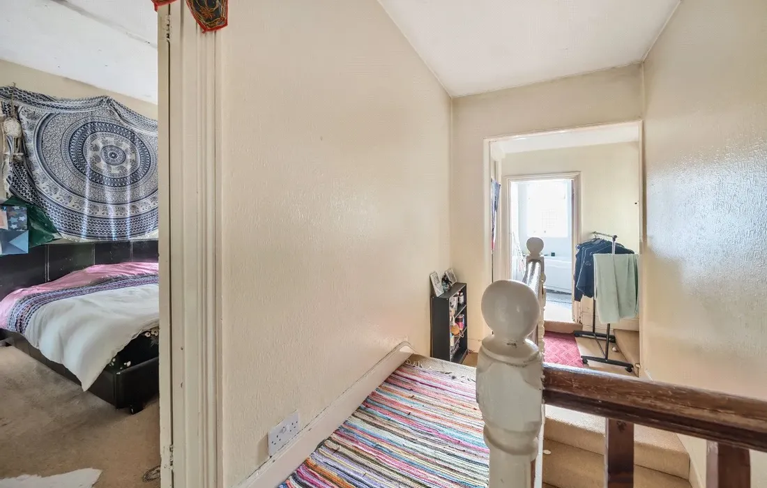 5 bedroom house for sale