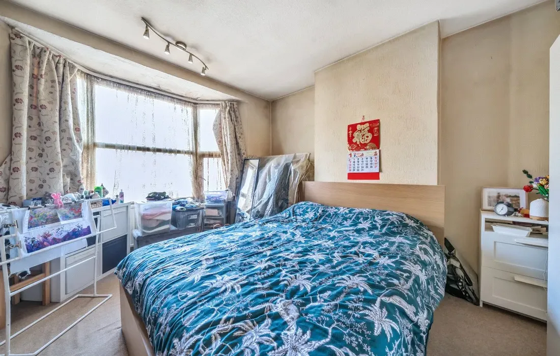 5 bedroom house for sale