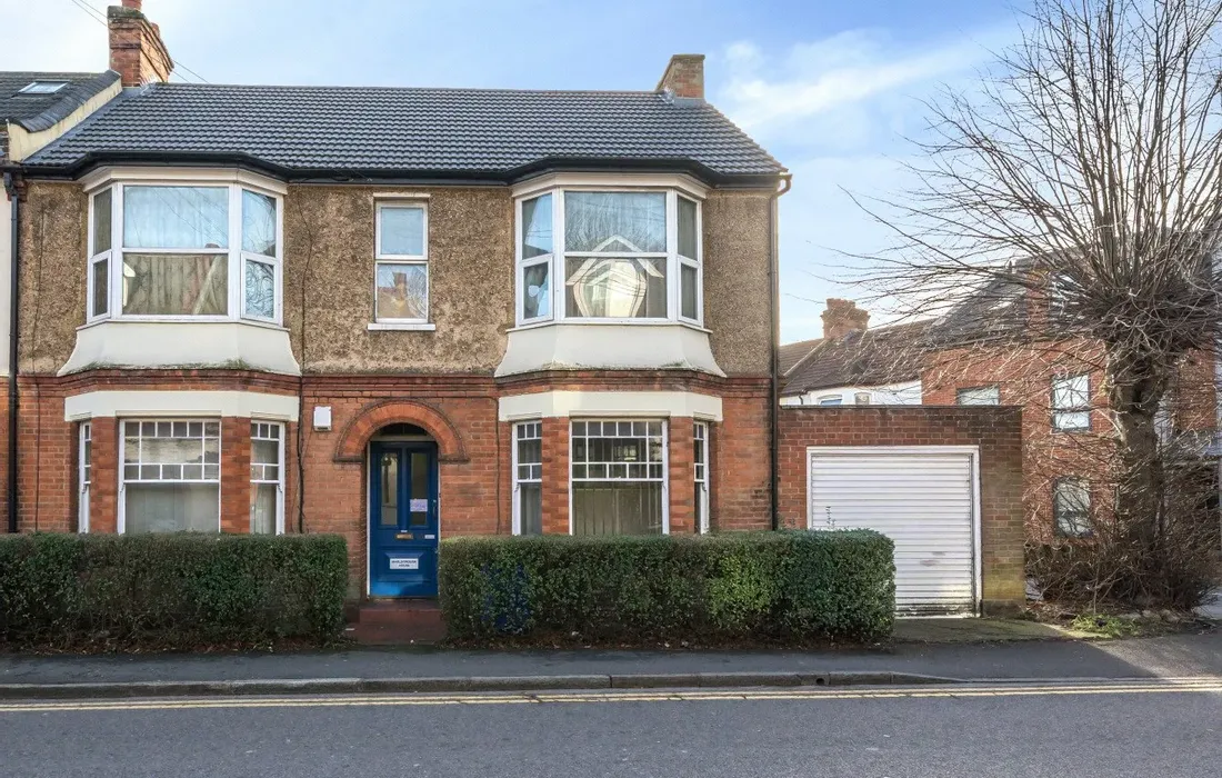 5 bedroom house for sale