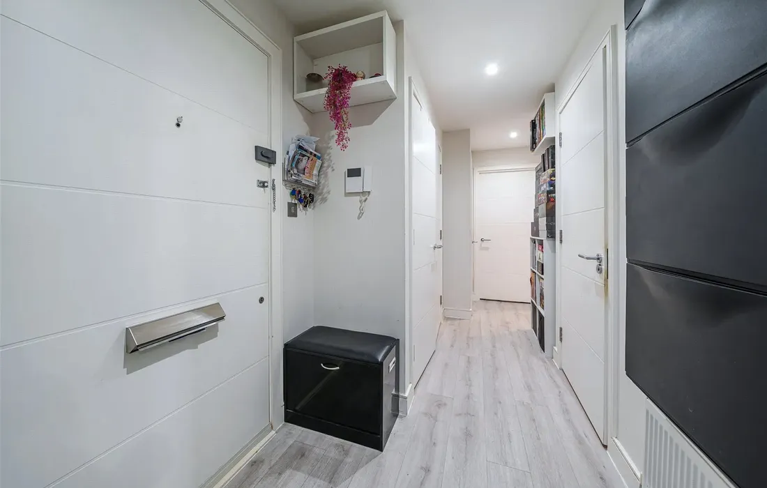 2 bedroom apartment for sale