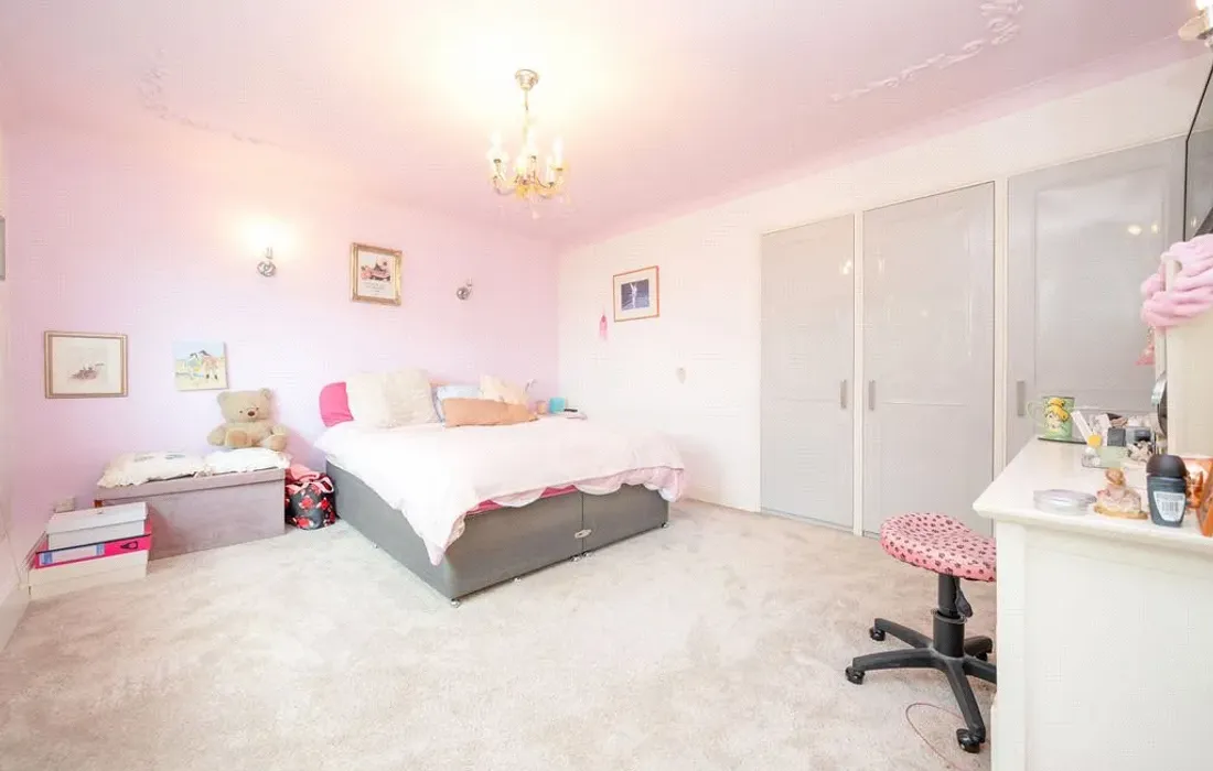 4 bedroom house for sale