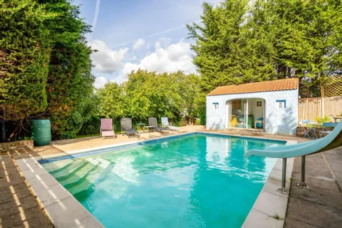 4 bedroom house for sale