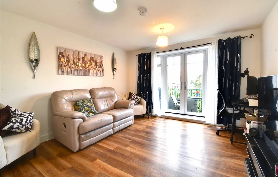 3 bedroom apartment for sale