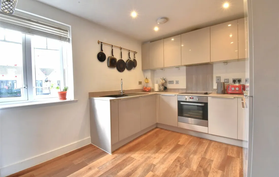 3 bedroom apartment for sale