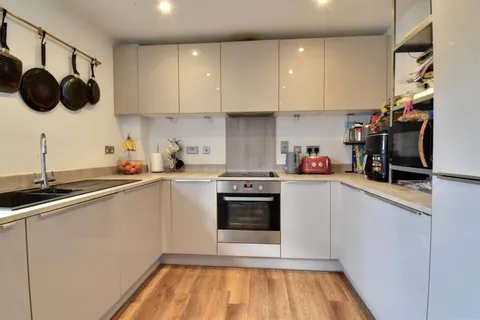 3 bedroom apartment for sale