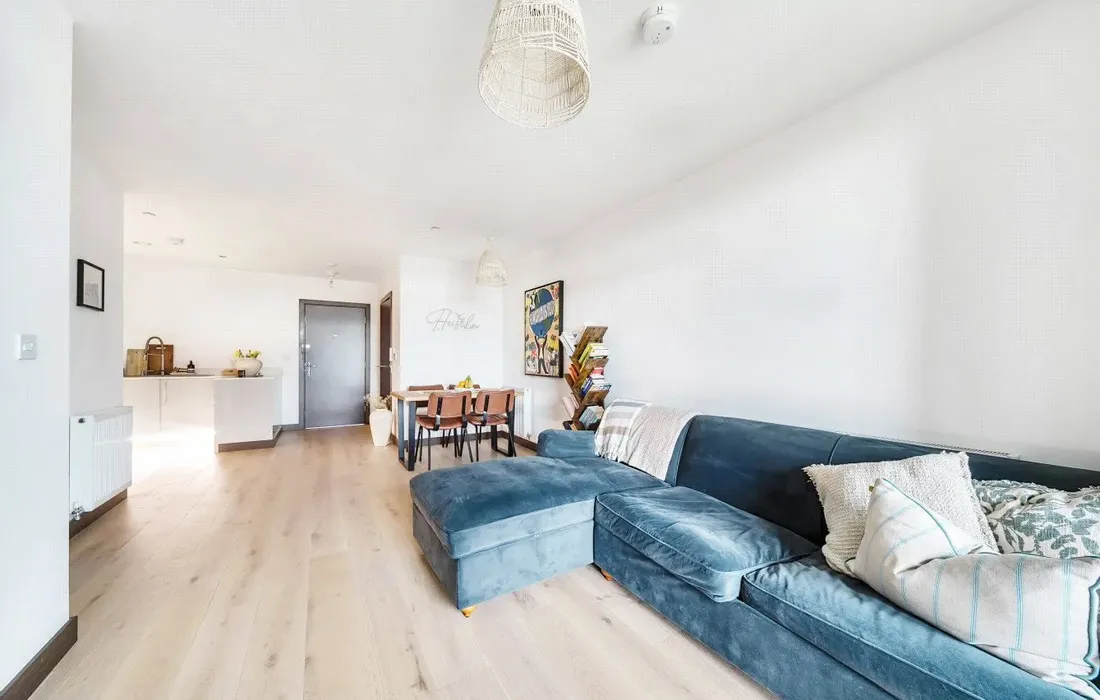 1 bedroom apartment for sale