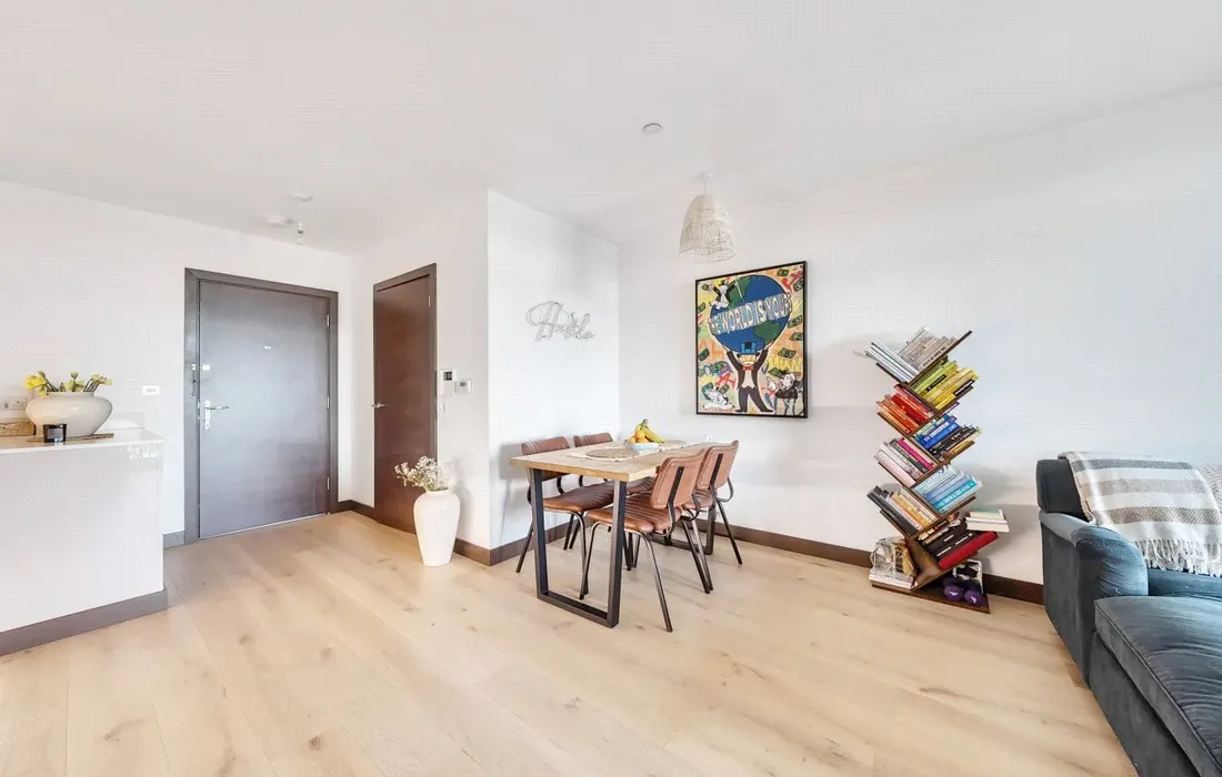 1 bedroom apartment for sale