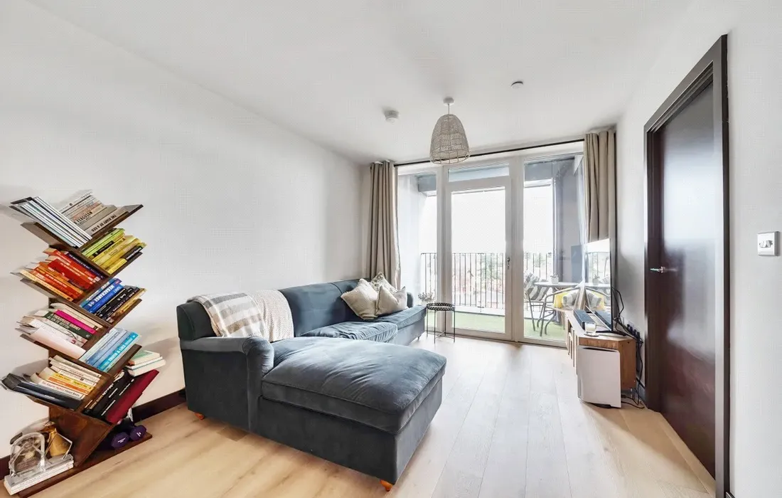 1 bedroom apartment for sale