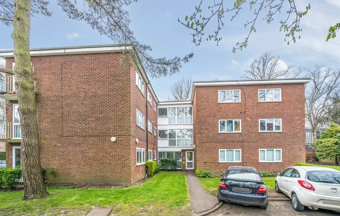 2 bedroom apartment for sale