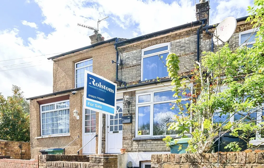 2 bedroom house for sale