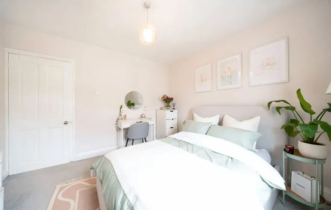 2 bedroom house for sale