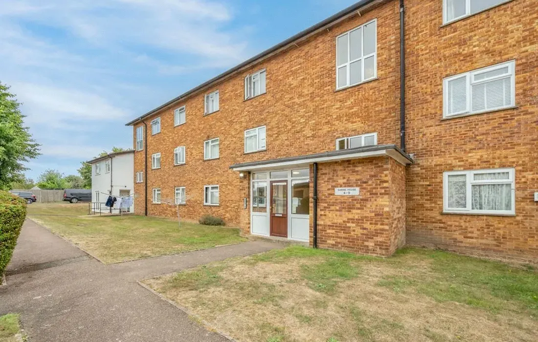 2 bedroom apartment for sale