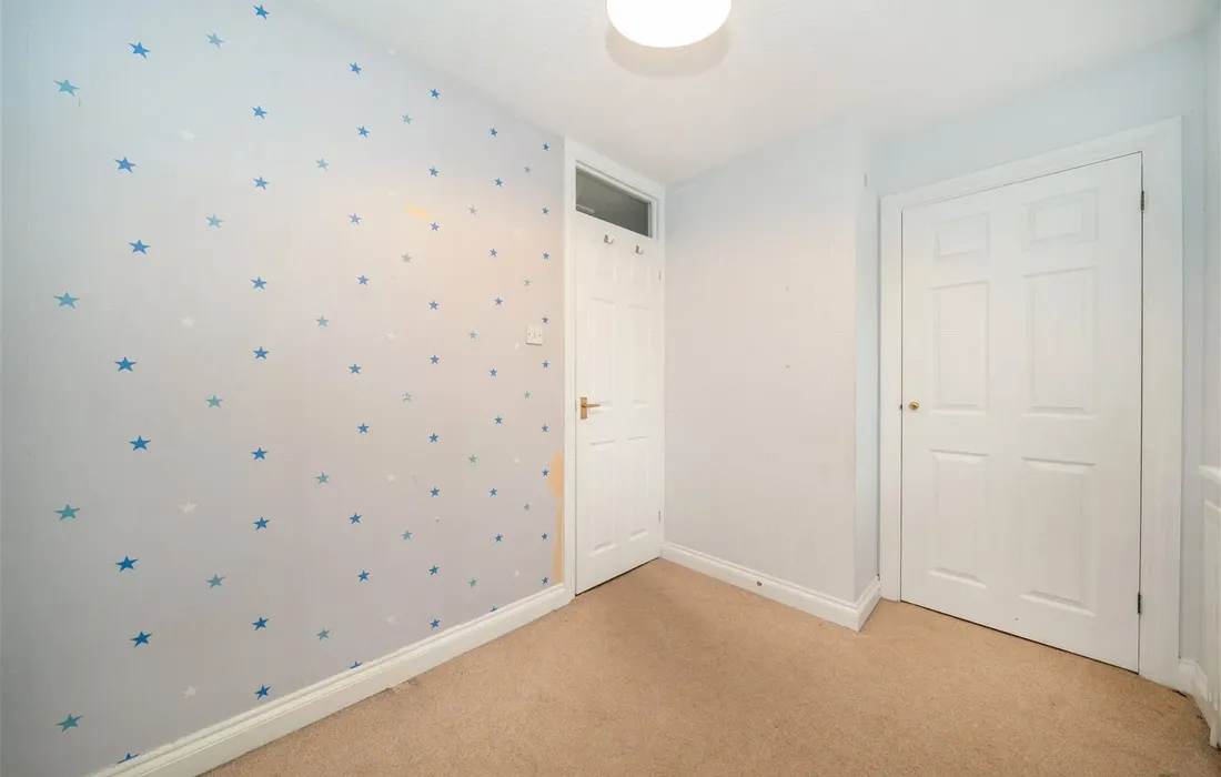 2 bedroom house for sale