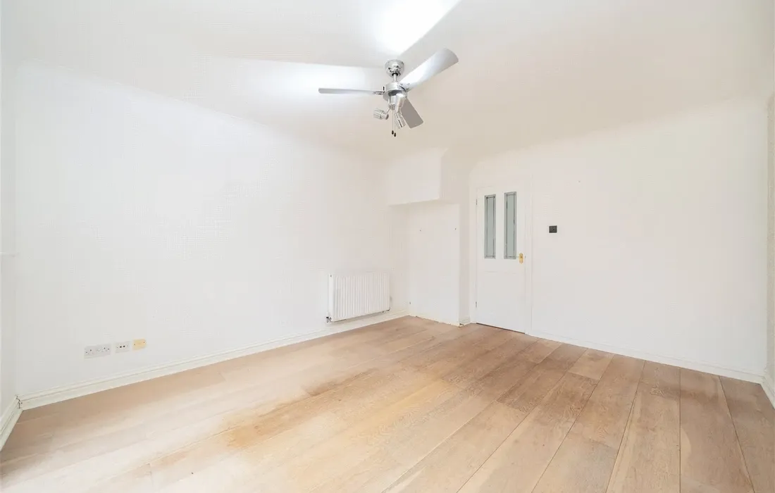 2 bedroom house for sale