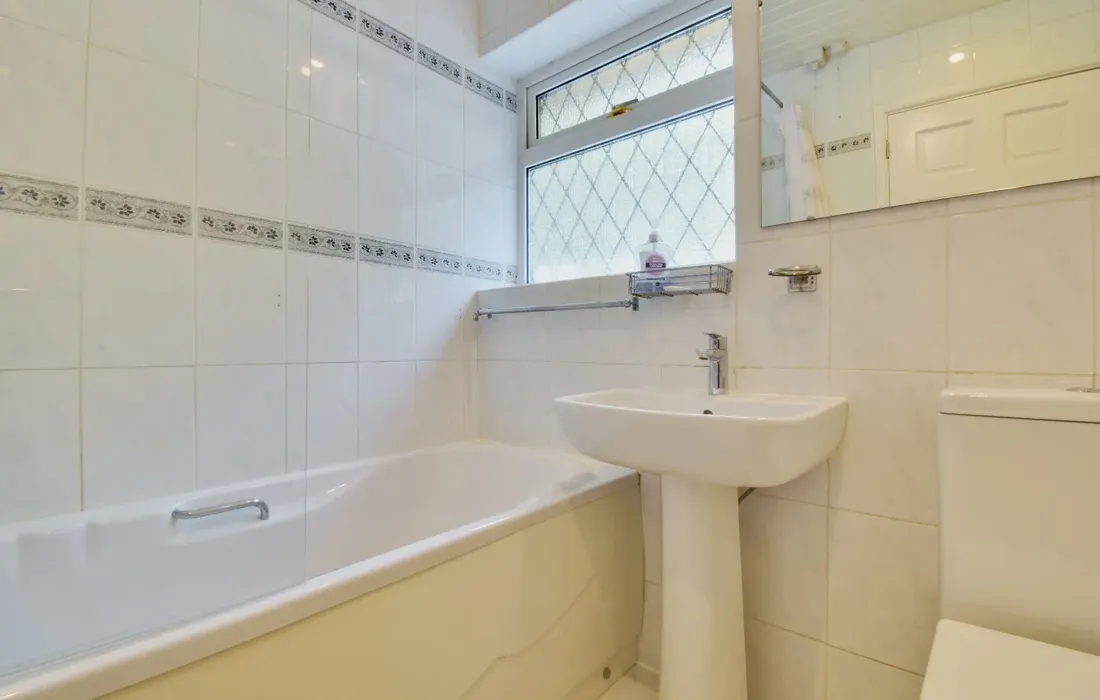 2 bedroom house to rent