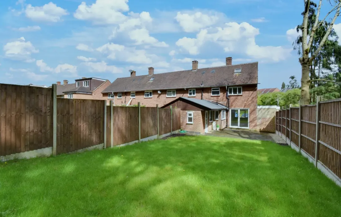 2 bedroom house to rent