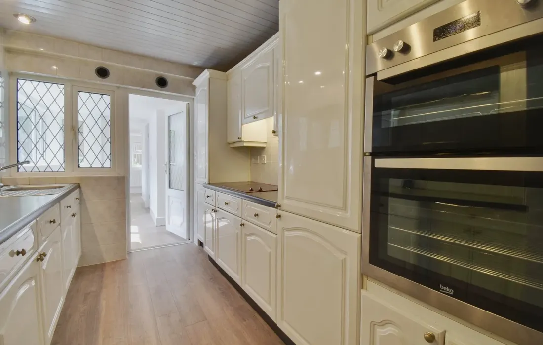 2 bedroom house to rent