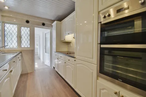 2 bedroom house to rent