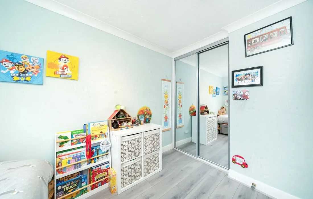 2 bedroom house for sale