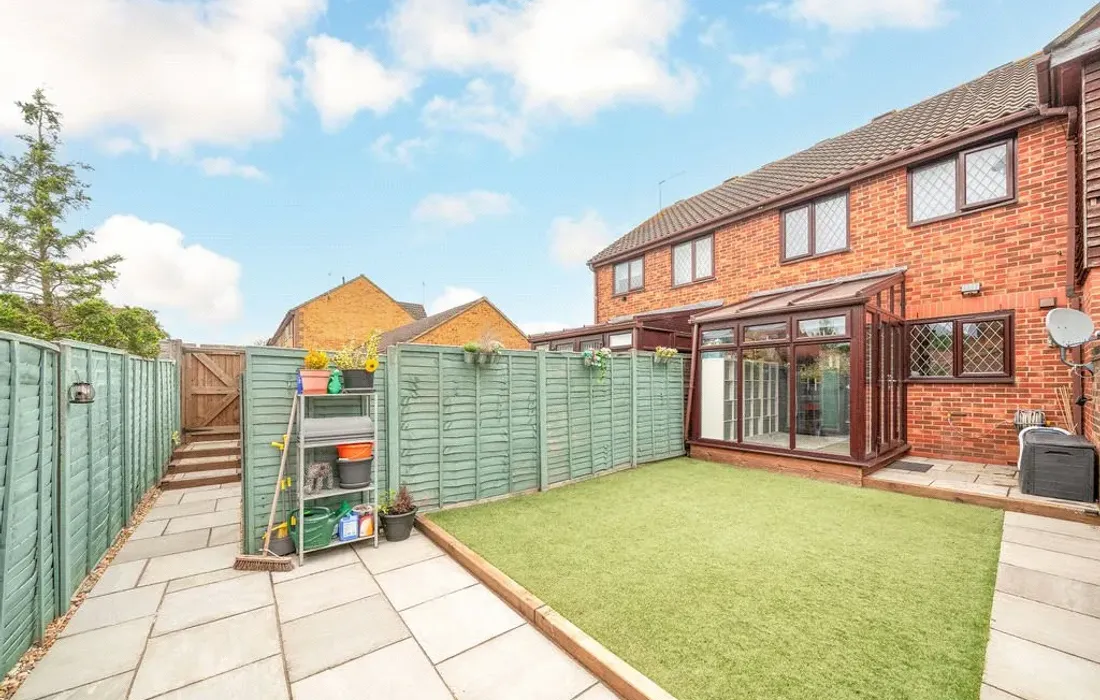 2 bedroom house for sale
