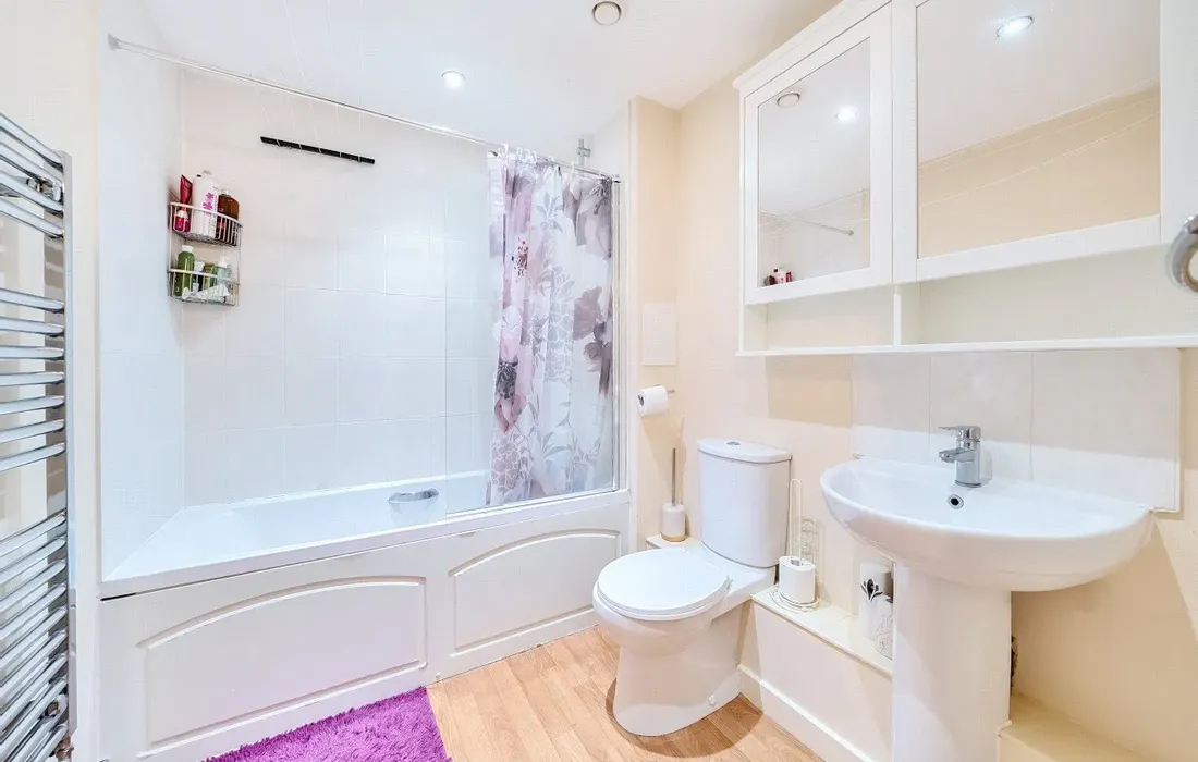 1 bedroom apartment for sale