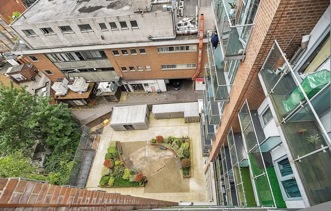 1 bedroom apartment for sale