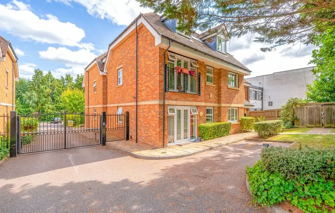 1 bedroom apartment for sale