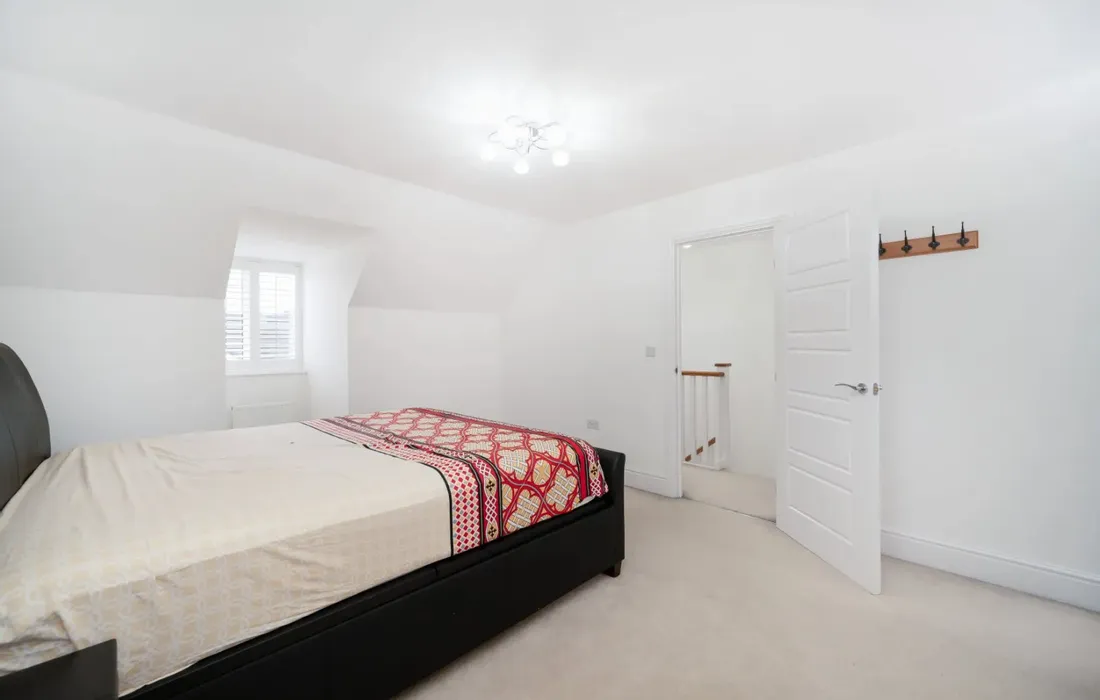 6 bedroom house to rent