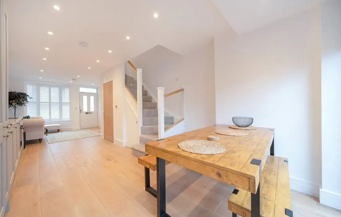 2 bedroom house for sale