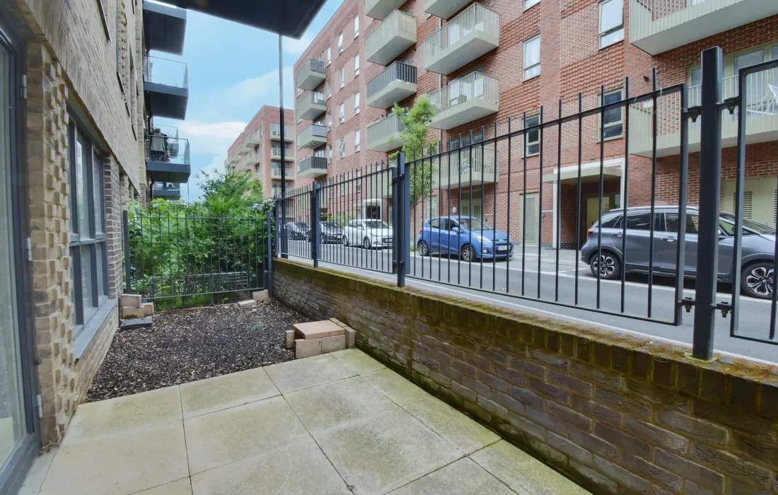 1 bedroom apartment to rent