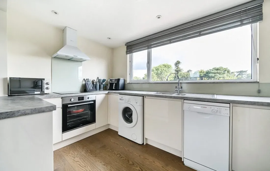 1 bedroom apartment for sale