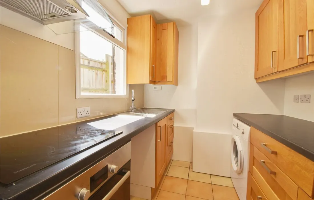 2 bedroom house to rent