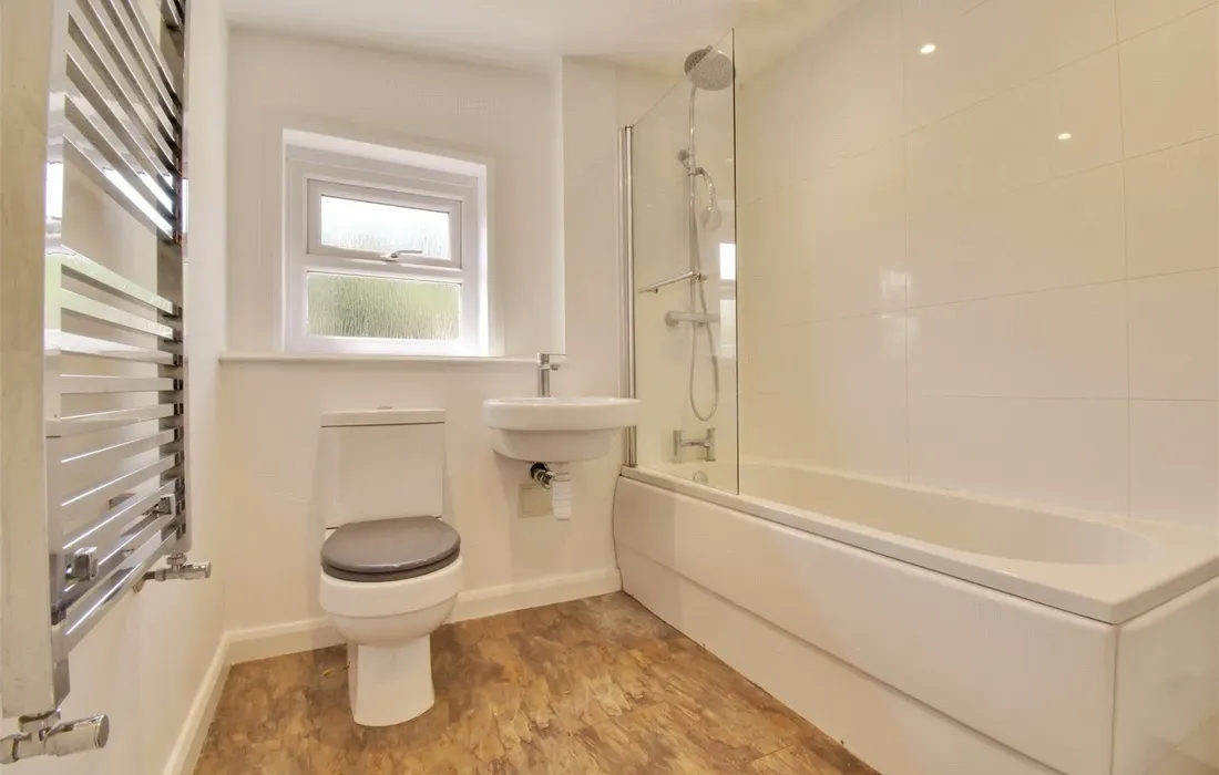 2 bedroom house to rent