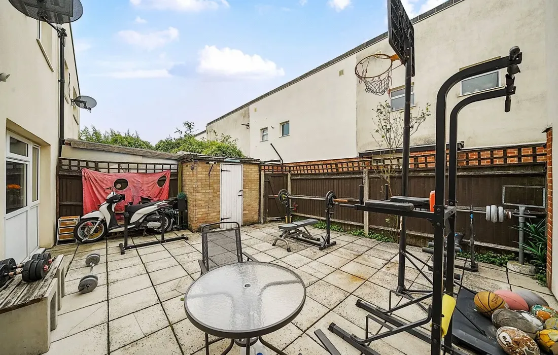 3 bedroom house for sale