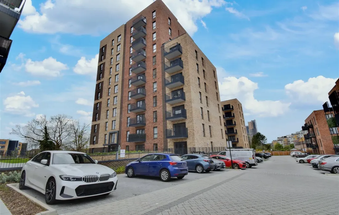 2 bedroom apartment to rent