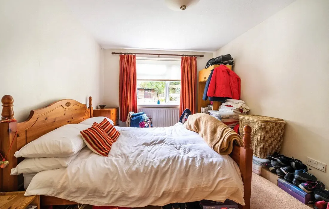 2 bedroom maisonette for sale