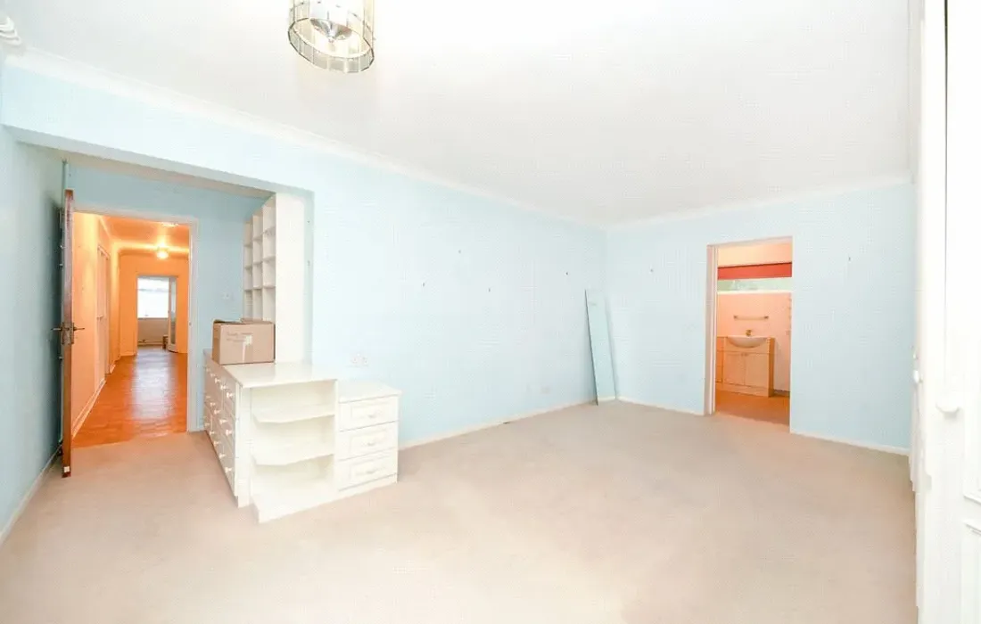 3 bedroom bungalow for sale