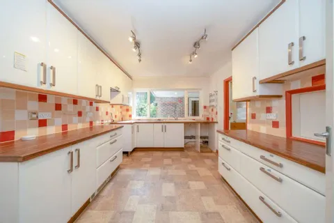 3 bedroom bungalow for sale